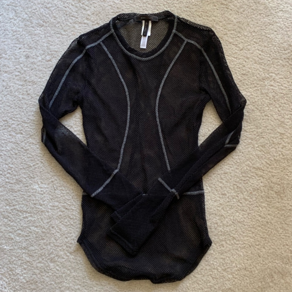 BCBG long sleeve net top